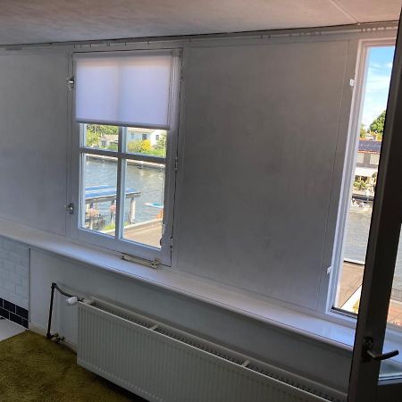 Luc'S Place, Waterbed Grote Kamer Zoeterwoude Eksteriør bilde
