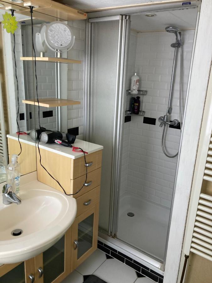 Luc'S Place, Waterbed Grote Kamer Zoeterwoude Eksteriør bilde
